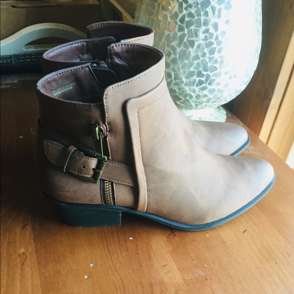 Madden Girl Ankle Boots